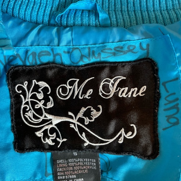 Cropped Puffer Jacket - Picture 4 of 7